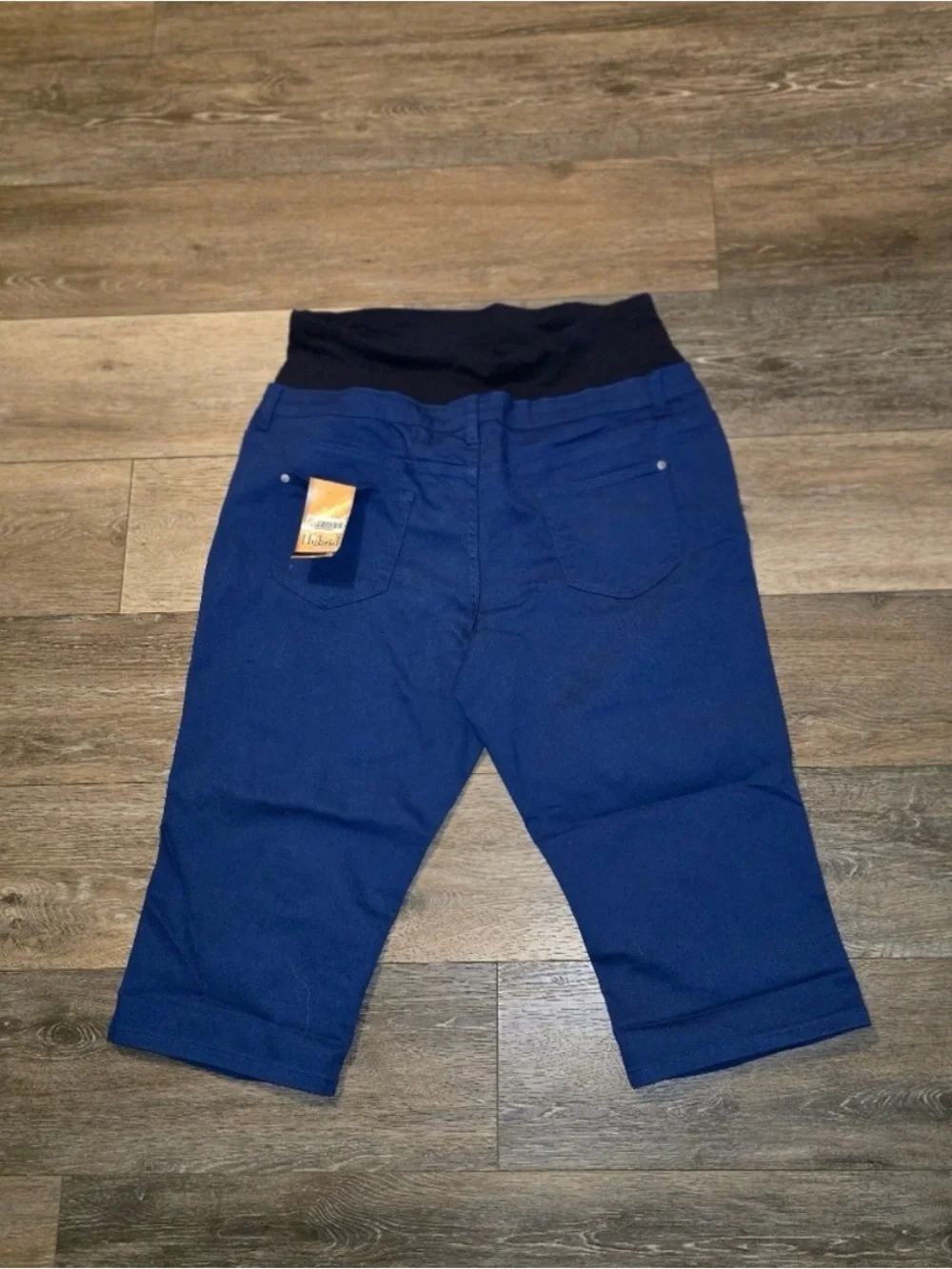 Hybrid & Company Women's 2X Maternity Capri Pants New w/ Tags - Picture 2 of 4
